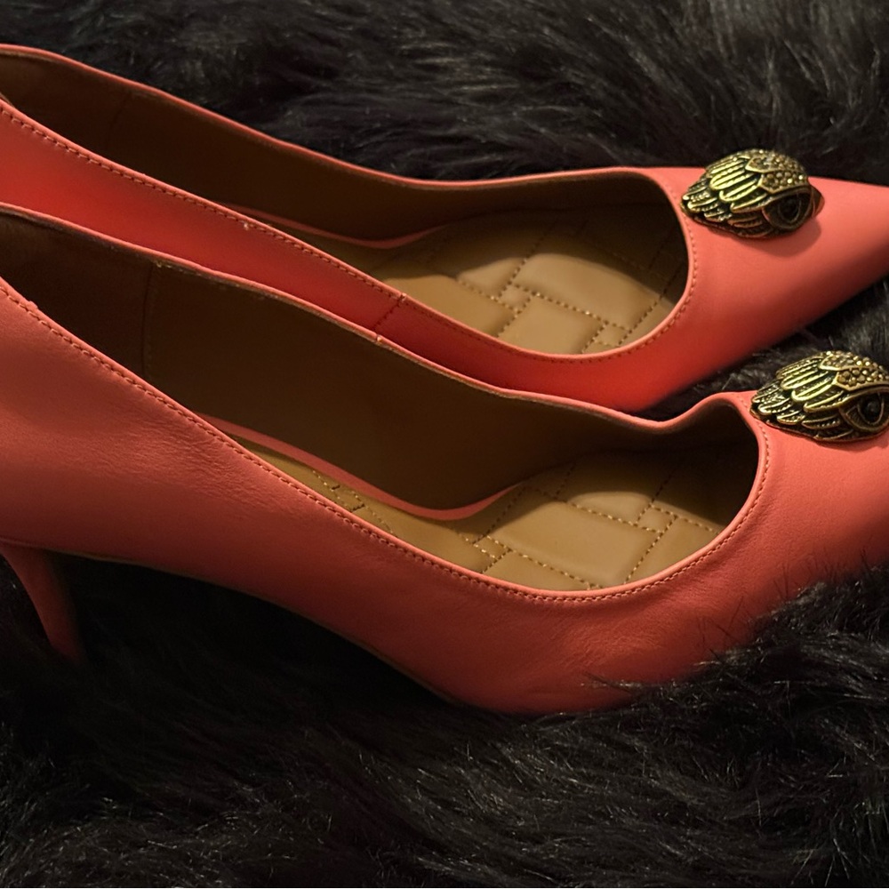WMNS Kurt Geiger Salmon Pink Pumps - Picture 2 of 6